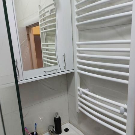 Apartman Mikikiki Belgrade Exterior photo