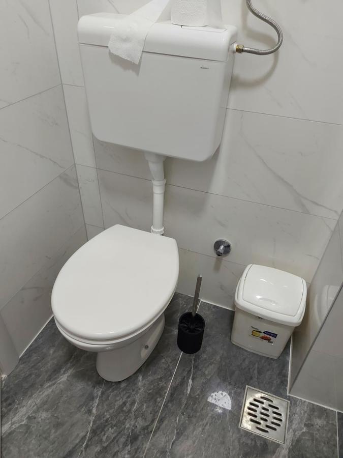 Apartman Mikikiki Belgrade Exterior photo