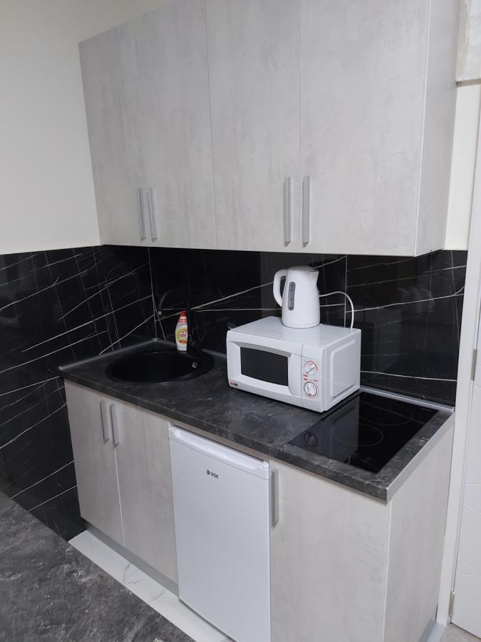 Apartman Mikikiki Belgrade Exterior photo