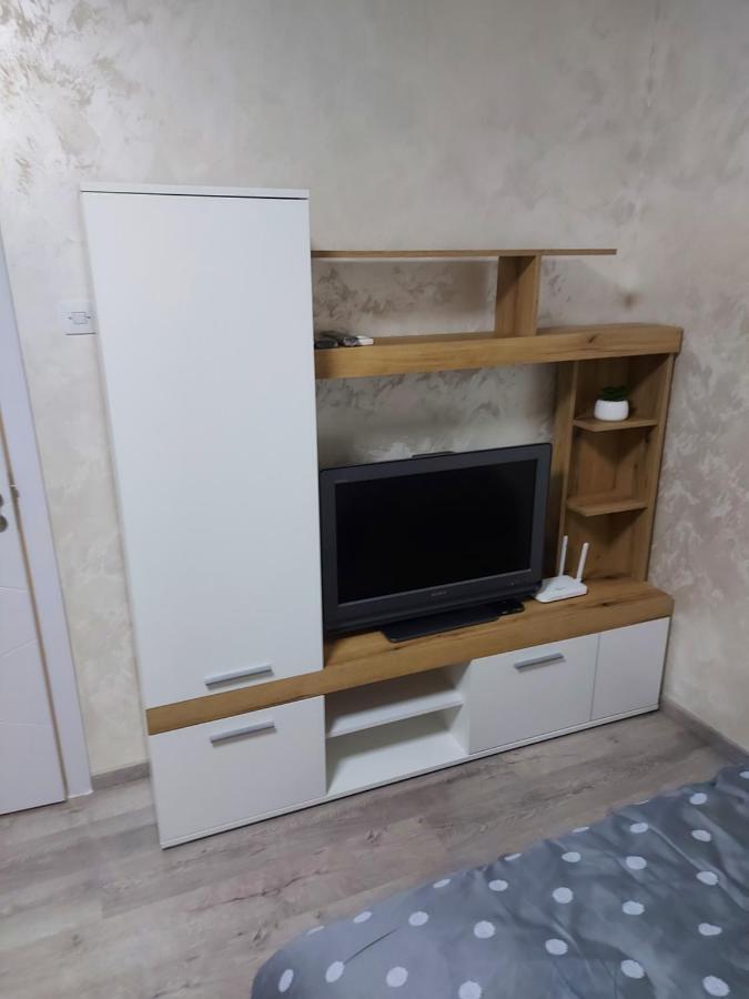Apartman Mikikiki Belgrade Exterior photo