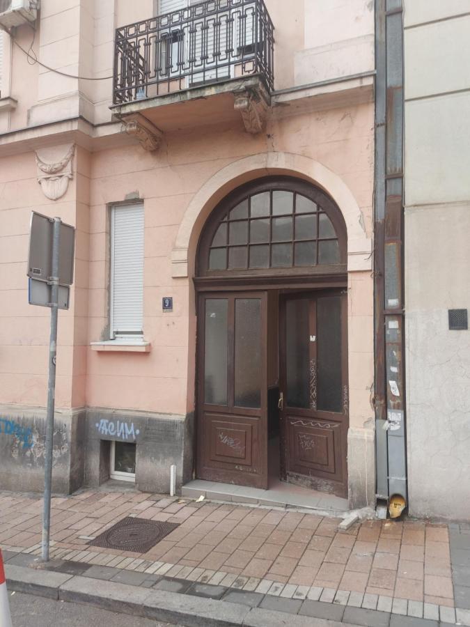 Apartman Mikikiki Belgrade Exterior photo